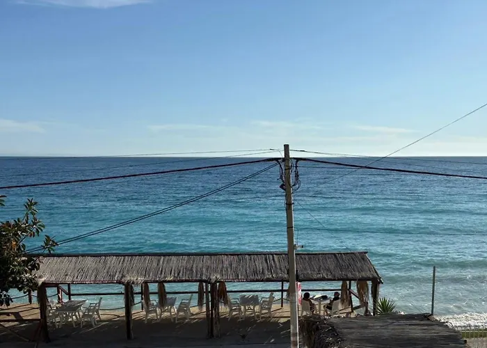 Al Mare Aparthotel 3*